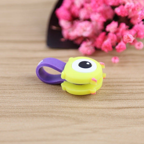 Animated Cable Organizer