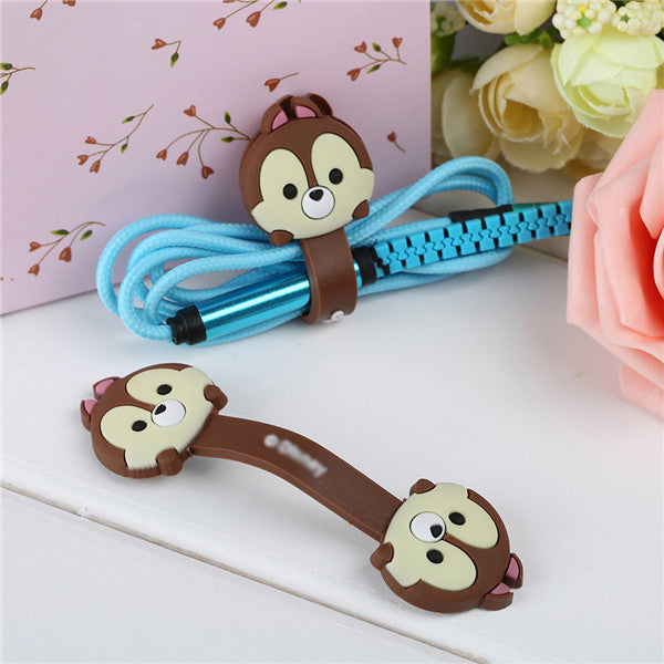 Animated Cable Organizer