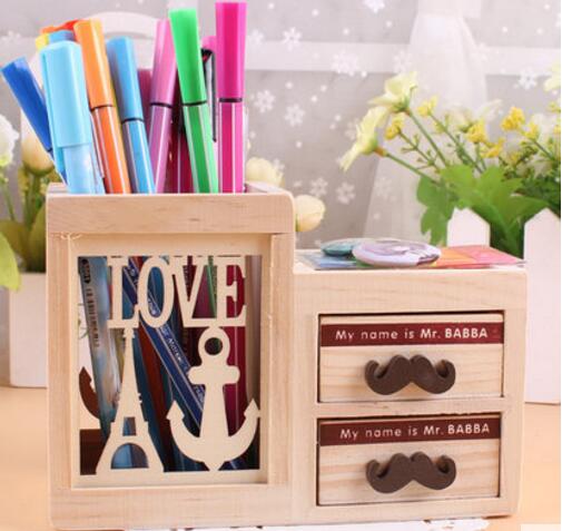 Fashionable Wooden Pen Holder